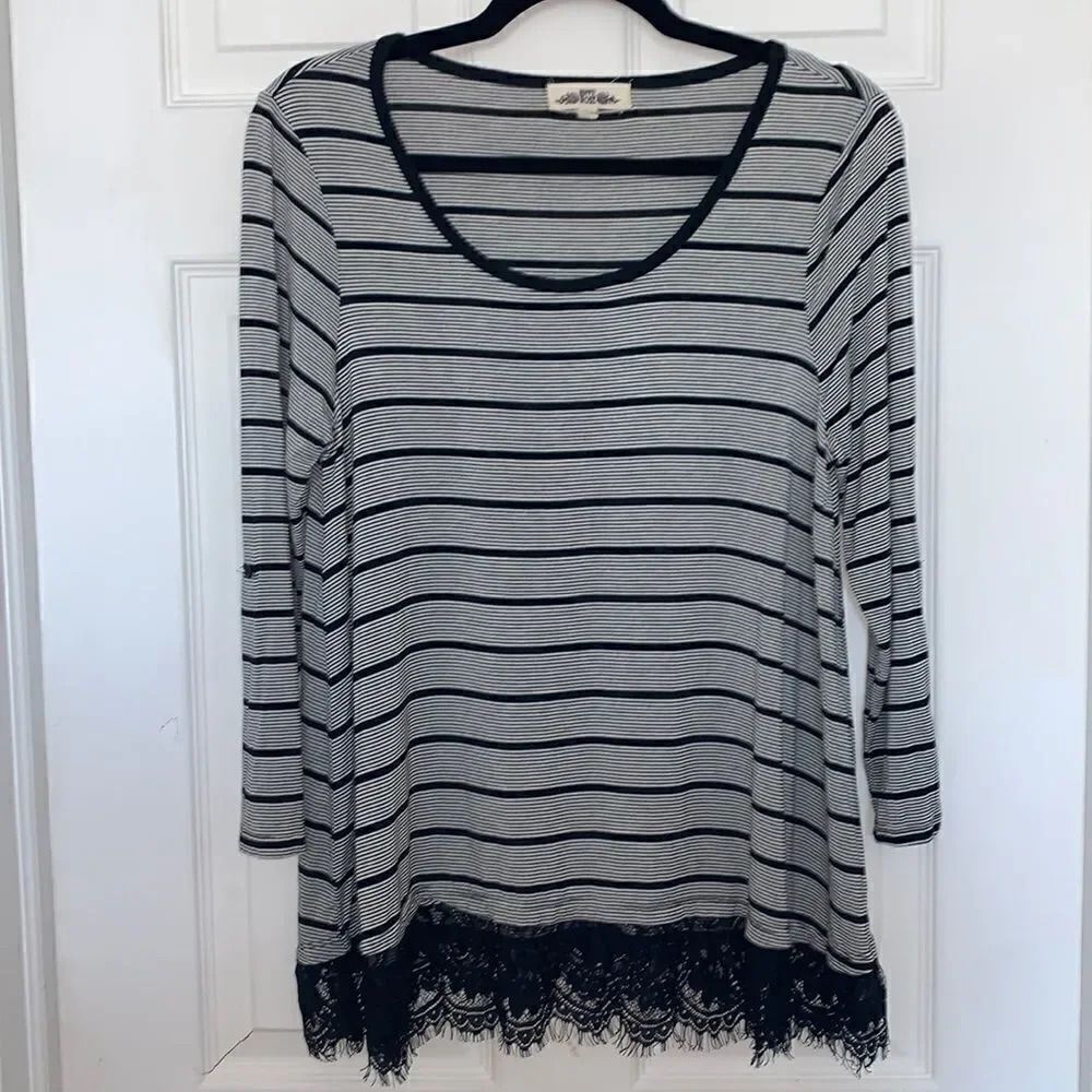Hippie Rose Striped Lace Top